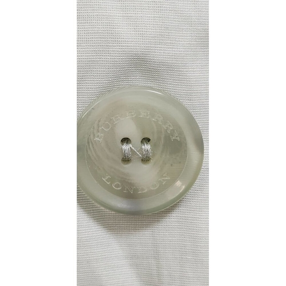 Burberry Coat - Sandringham Short Trench Size 8 - Picture 9 of 16